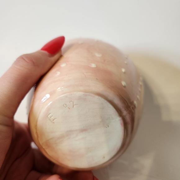 *SOLD*🩷Boho Handmade Pink and White Speckled Vase🩷 - Picture 3 of 3